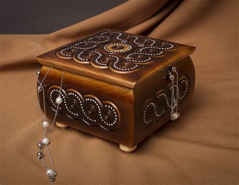 wooden jewelry box decorating ideas